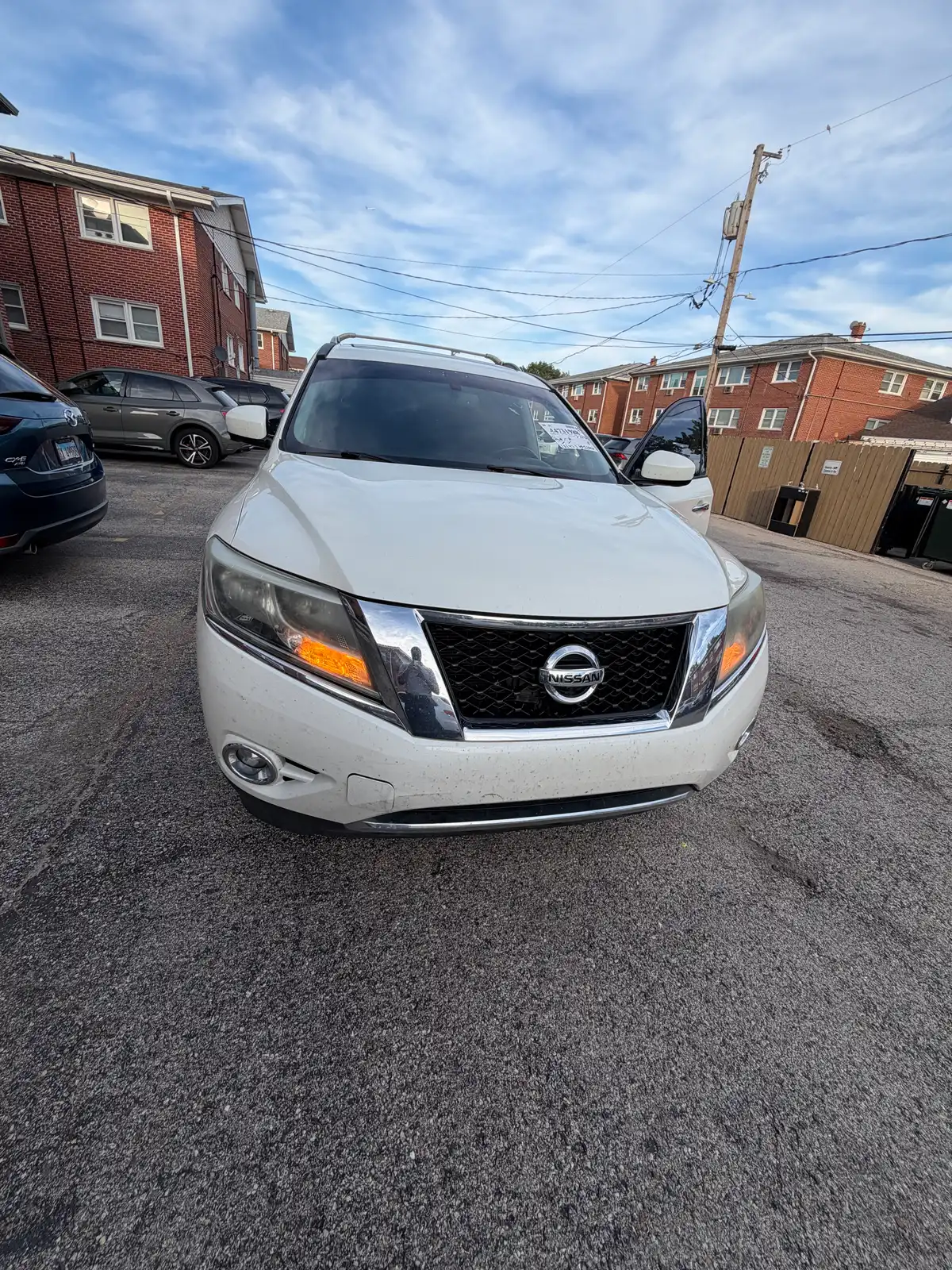 2016 Nissan Pathfinder 4WD Platinum photo 1