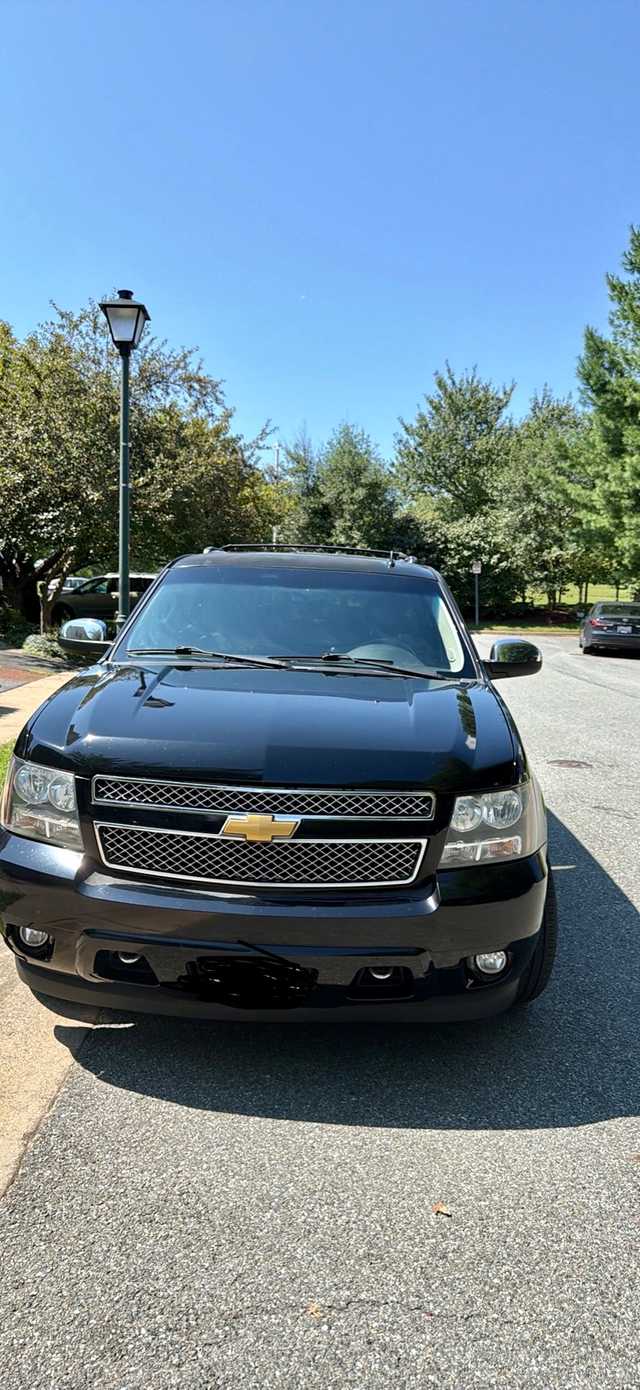 2014 Chevrolet Suburban 2500 4WD for sale