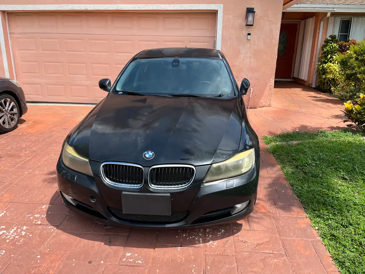 2011 BMW 328i xDrive photo 1